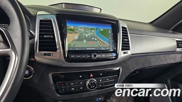 KG_Mobility_Ssangyong Rexton 2023 — photo 12