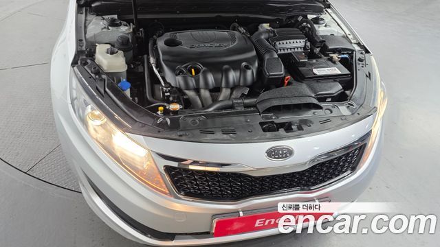 Kia K5 2011 — photo 6
