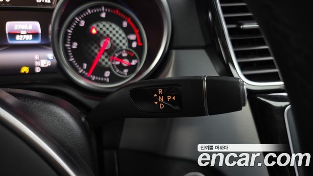 Mercedes-Benz GLE-Class 2018 — photo 9