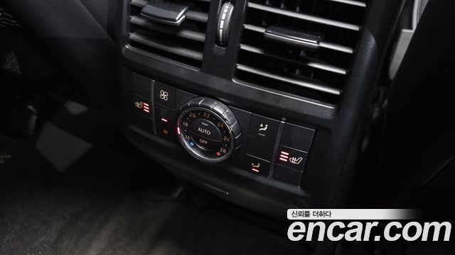 Mercedes-Benz GLE-Class 2018 — photo 18