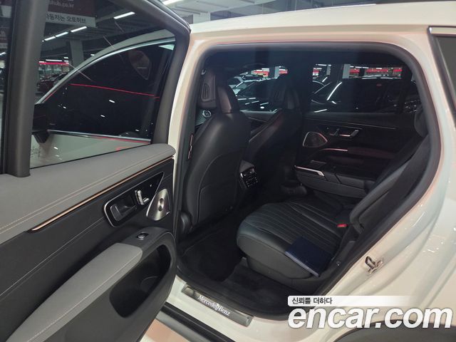 Mercedes-Benz EQS 2023 — photo 8