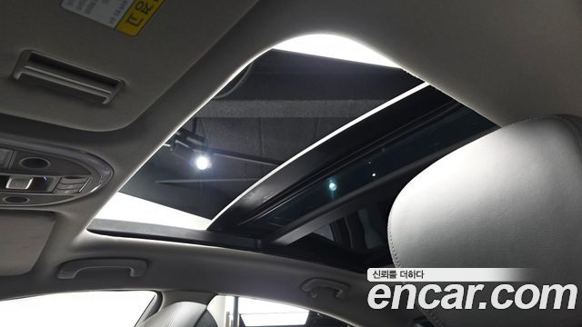 Hyundai Genesis 2016 — photo 18