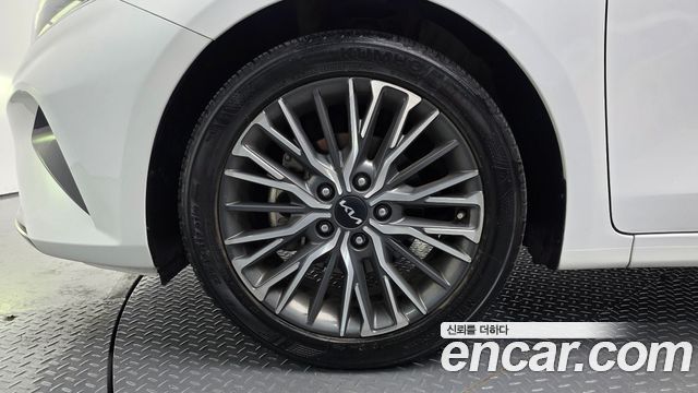 Kia K3 2022 — photo 5