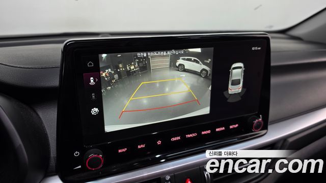 Kia K3 2022 — photo 15