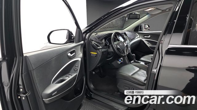 Hyundai Santafe 2016 — photo 10