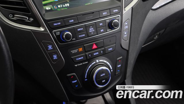 Hyundai Santafe 2016 — photo 18