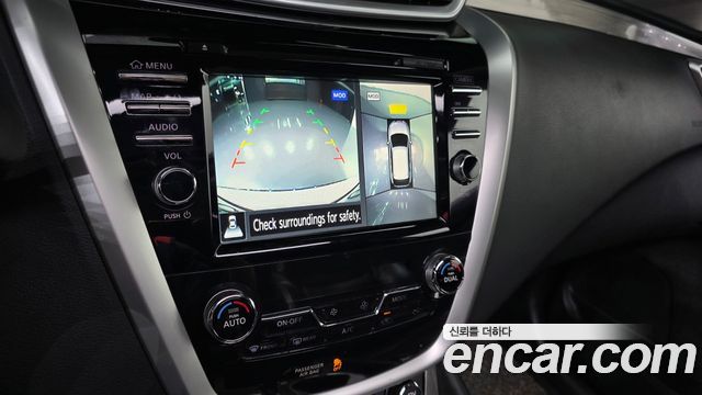 Nissan Murano 2016 — photo 15