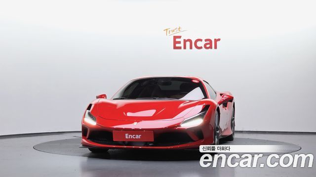 Ferrari F8 2021 — photo 3