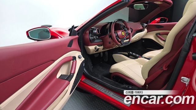 Ferrari F8 2021 — photo 10