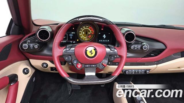 Ferrari F8 2021 — photo 11