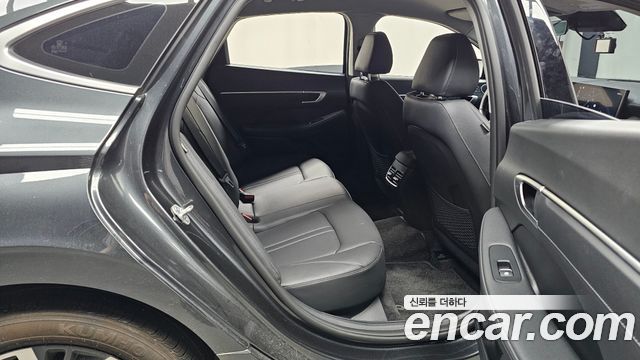 Hyundai Sonata 2025 — photo 12