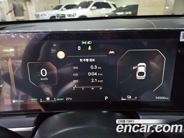 Kia K5 2025 — photo 11