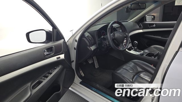 Infiniti G 2009 — photo 10