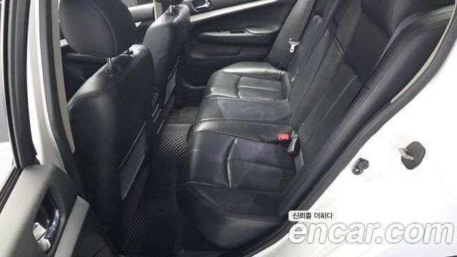 Infiniti G 2009 — photo 12