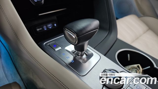 Genesis G70 2020 — photo 9