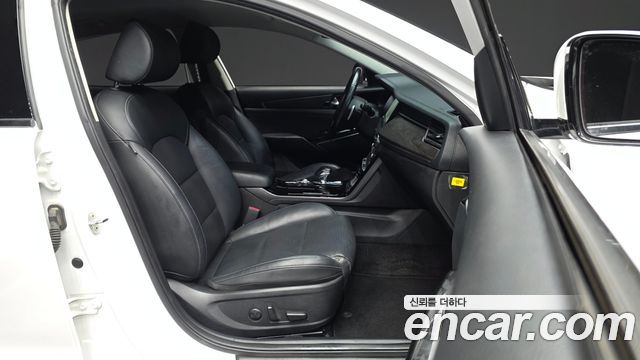 Kia K7 2020 — photo 11