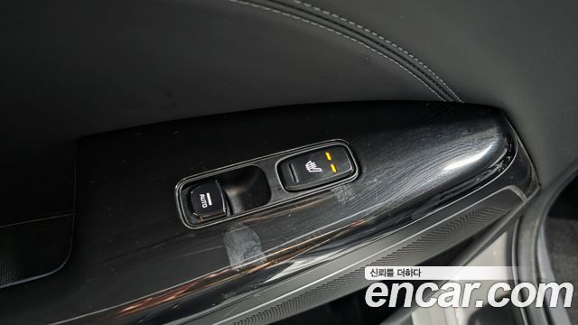 Kia K7 2020 — photo 19
