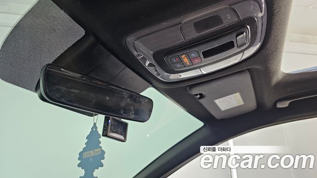 Hyundai AVANTE 2023 — photo 14