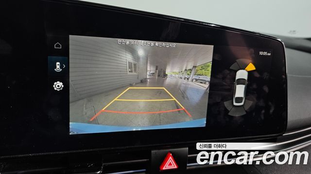Hyundai AVANTE 2023 — photo 16