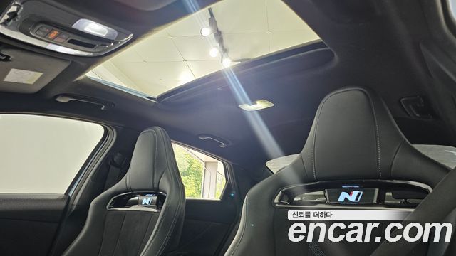 Hyundai AVANTE 2023 — photo 19