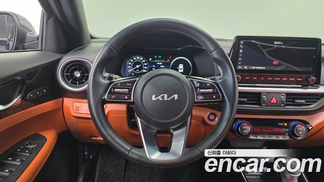 Kia K3 2022 — photo 14