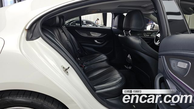 Mercedes-Benz CLS-Class 2019 — photo 12