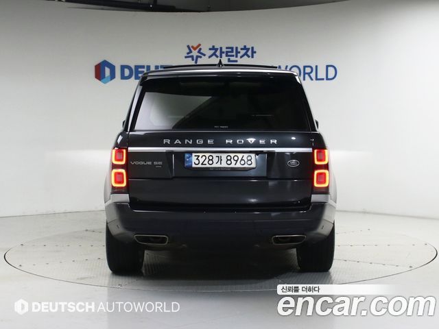Land Rover Range Rover 2021 — photo 4