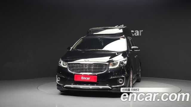 Kia Canival 2018 — photo 3