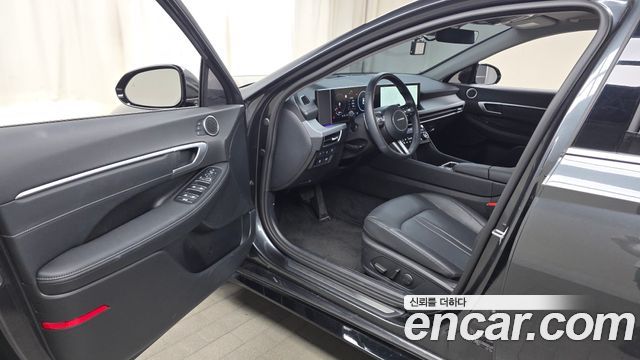 Hyundai Sonata 2025 — photo 13