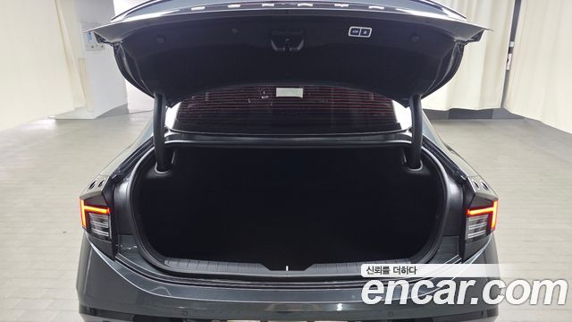 Hyundai Sonata 2025 — photo 26
