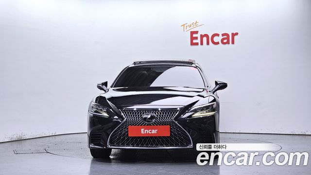 Lexus LS 2019 — photo 3