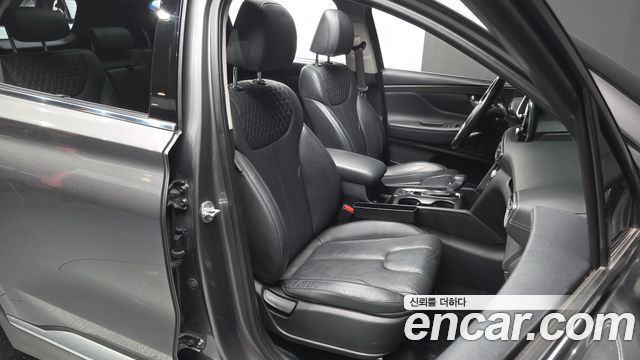 Hyundai Santafe 2020 — photo 16