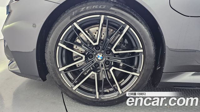 BMW M5 2026 — photo 5