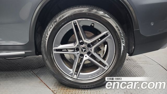 Mercedes-Benz GLC-Class 2022 — photo 7