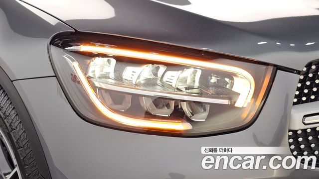 Mercedes-Benz GLC-Class 2022 — photo 8