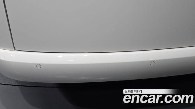 Hyundai Staria 2025 — photo 34