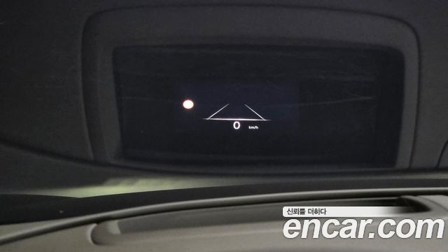 Genesis G90 2023 — photo 14