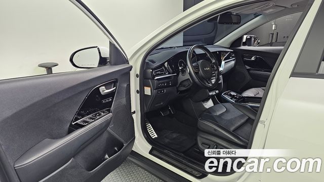 Kia Niro 2022 — photo 13