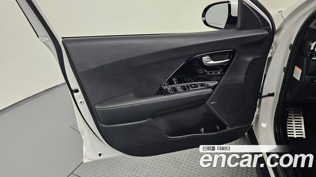 Kia Niro 2022 — photo 14