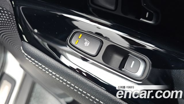 Kia Niro 2022 — photo 28