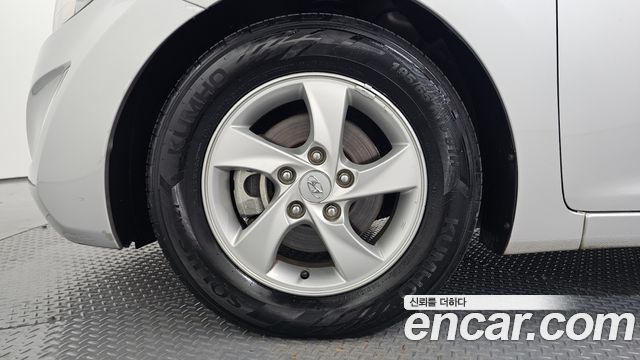 Hyundai AVANTE 2015 — photo 5
