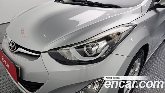 Hyundai AVANTE 2015 — photo 8