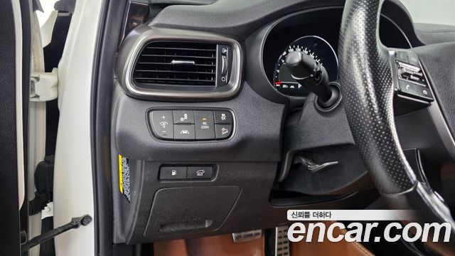 Kia Sorento 2020 — photo 17