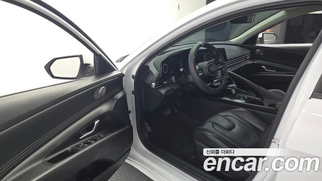 Hyundai AVANTE 2023 — photo 10