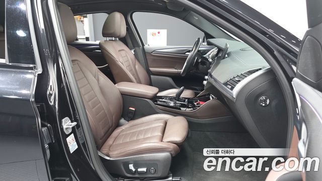 BMW X4 2021 — photo 11