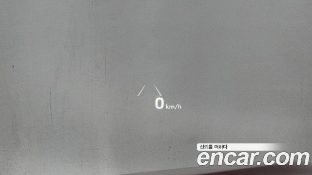 Genesis G70 2019 — photo 23