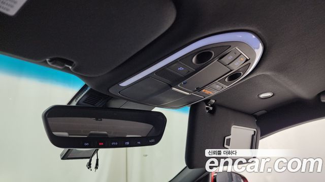 Genesis G70 2019 — photo 24
