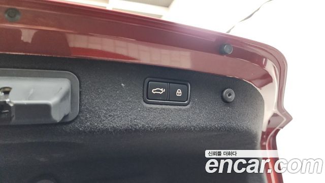 Genesis G70 2019 — photo 31