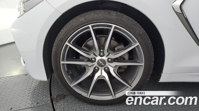 Genesis G70 2019 — photo 5