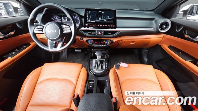 Kia K3 2022 — photo 7